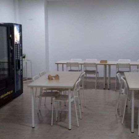 Albergue O Trisquel O Pedrouzo Ngoại thất bức ảnh