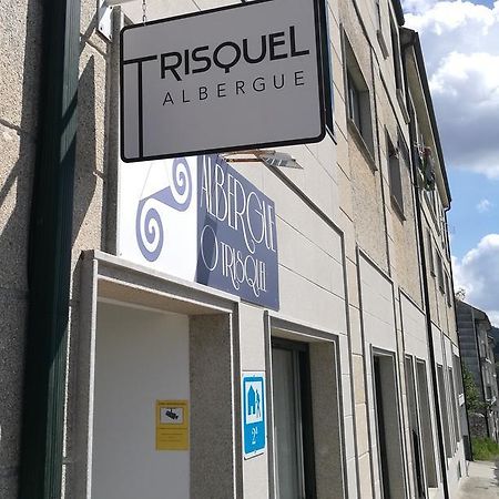 Albergue O Trisquel O Pedrouzo Ngoại thất bức ảnh