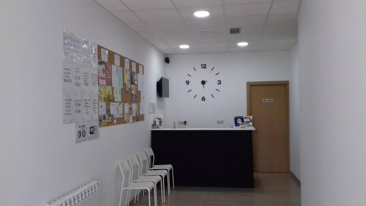 Albergue O Trisquel O Pedrouzo Ngoại thất bức ảnh
