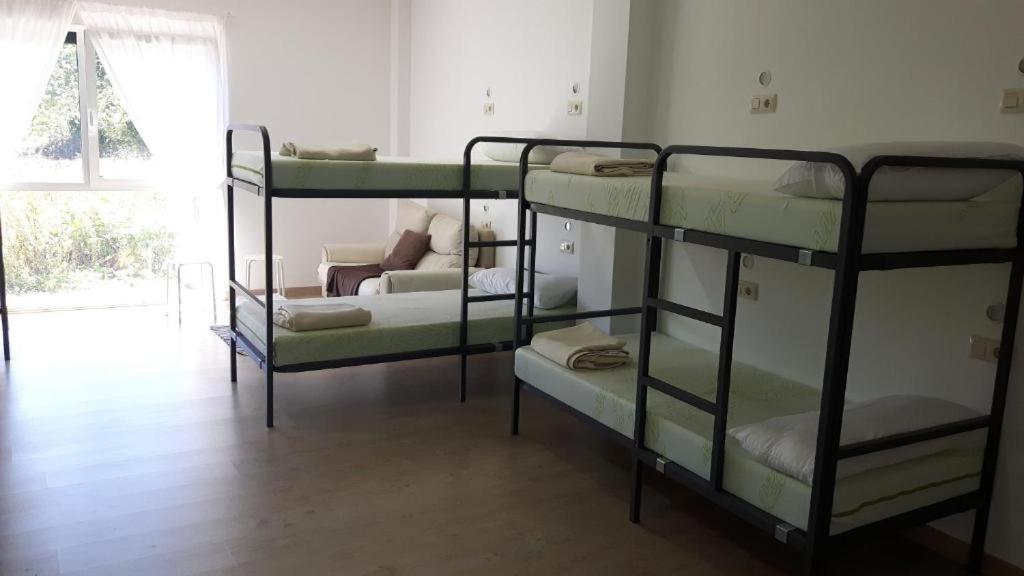 Albergue O Trisquel O Pedrouzo Ngoại thất bức ảnh