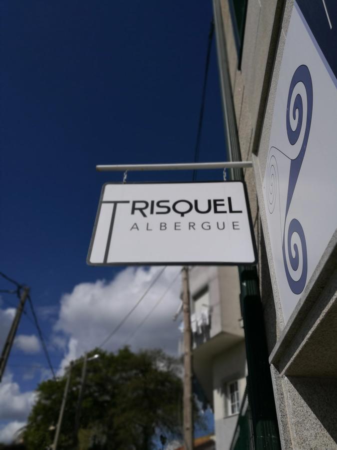 Albergue O Trisquel O Pedrouzo Ngoại thất bức ảnh
